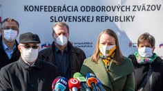 Odborári: Nástupom novej vlády sociálny dialóg skončil, je to arogancia moci