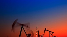 Dobrá správa pre motoristov v ťažkých časoch. Svet by mohla zaplaviť lacnejšia ropa