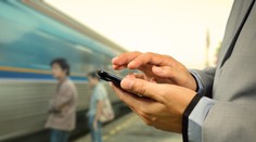 Dobrá správa pre cestujúcich vlakom: Lístok sa bude kupovať aj cez mobil