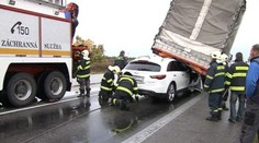 Chlap vošiel na Žitnom ostrove do protismeru. "Rozsekal" ho kamión