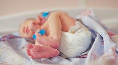 Simonu na smrť vystrašila krv v plienke. So svojou trojdňovou dcérou si zbytočne prežila muky