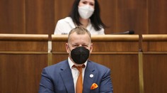 B. Kollár zvolal schôdzu na odvolávanie Mikulca hneď po skončení aktuálnej