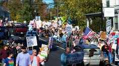 Na protestoch proti Trumpovi sa podľa organizátorov zúčastnilo takmer sedem miliónov ľudí