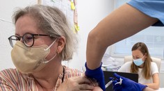 Vakcínu adaptovanú na omikron aplikovali vyše 30-tisíc ľuďom. Záujem o očkovanie pretrváva