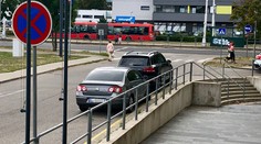 Kaliňákovo auto parkovalo viac ako hodinu na zákaze: Jeho reakcia stojí za pozretie