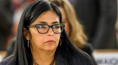 Venezuela bude čeliť agresii USA diplomatickou cestou, vyhlásila dočasná prezidentka Rodríguezová