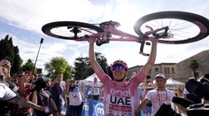 Absolútna exhibícia Pogačara na slávnom Gire: Vyhral o desať minút, získal aj dva dresy a šesť etáp