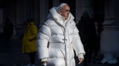 Pápež v centre výmyslov umelej inteligencie: Podobu Františka ľudia často vytvárali novými digitálnymi nástrojmi