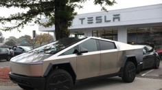 Pred Trumpovým hotelom vybuchol Muskov Cybertruck. Bol naložený pyrotechnikou