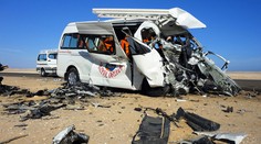 Tragédia v Egypte: Po zrážke autobusov s turistami najmenej 33 mŕtvych