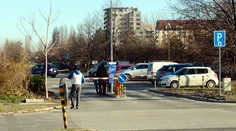Parkovanie pri nemocniciach má byť do konca roka zadarmo