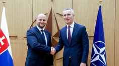 Naď: Generálny tajomník NATO ocenil postoj Slovenska k posilneniu východného krídla