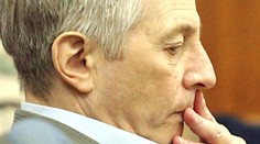 Americký miliardár sa preriekol, že vraždil. Hrozí mu trest smrti