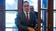Z detí si vraj spravili zárobkovú činnosť. Štát chystá bič na fiktívnu náhradnú starostlivosť