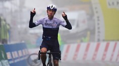 Štvrtú etapu Okolo Romandie vyhral Woods, Sagan o popredné priečky nebojoval