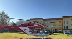 Nelka po útoku v Staškove stále bojuje o život. Spolužiak ju mal bodnúť trikrát