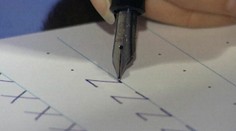 Ministra školstva trápi, ako deti píšu. Prikázal, aby sa učili krasopis