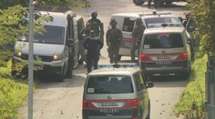 Zavraždil ženu, ktorá ho zamestnala, zranil člena komanda. Slovák bol problémový, v práci skrýval výbušniny aj čosi viac