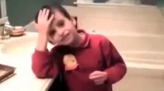 Malý chlapec stretol prvýkrát homosexuálov. Takto to pochopil