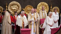 Briti oslavujú prvé výročie od korunovácie kráľa Karola. Rok kraľovania poznačili zdravotné problémy