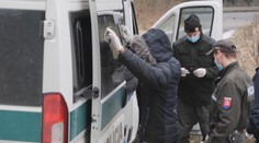 Migranti sa kamiónom dostali z Turecka až na Kysuce. Niektorí mladíci nie sú ani dospelí