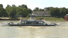 Na verejnú dopravu na Dunaji zazmluvnili štátnu kompu. Ušetriť to má šesť miliónov, hovorí minister Taraba