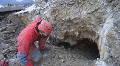 Mysleli si, že sa ju nepodarí zachovať. Prvá jaskyňa objavená pri výstavbe diaľnice napokon ceste nemusí ustúpiť celá