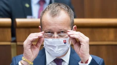 Stretnutie Kollára s Haščákom? Odborník prekvapuje, ktoré strany by sa mali obávať o voličov