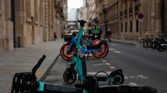 Niektoré e-kolobežky musia byť už o pár dní poistené. Tej vašej sa to možno netýka