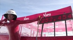 Talian nevie čo je strach: Pozrite si najrýchlejšiu jazdu v histórii lyžovania