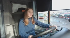 Ovláda 18-metrový kolos. Natália (30) si splnila sen a riadi autobus
