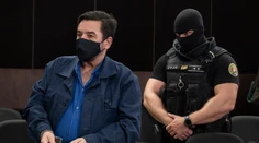 Po rokoch sa začal proces v kauze sledovania novinárov. Medzi obžalovanými sú Marian Kočner či Peter Tóth