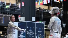 VIDEO: Namiesto podania ruky na Rusku namierila zbraň. Ukrajinskú šermiarku diskvalifikovali z turnaja