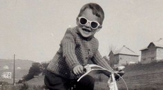 Slovenský spevák na fotke pred 50 rokmi. Spoznávate ho?