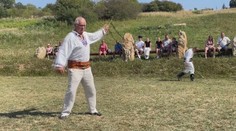 Kedysi sa ním pastieri dorozumievali aj odháňali choroby. Na Liptove sa ozývalo plieskanie bičom