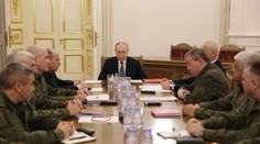 Americké tajné služby poukázali na štyri slabiny, ktoré Putinovi bránia poraziť Ukrajinu na bojisku