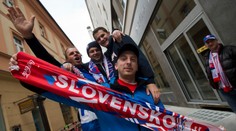 Slovenskí futbaloví fanúšikovia v Ľubľane: "Určite vyhráme"