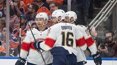 Hviezdny kapitán Floridy získal ocenenia, ktoré ho prekvapili. Prišla za ním vzácna návšteva