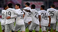 Bayern Mníchov predviedol proti Schalke gólový uragán