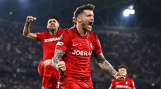 Famózna otočka Freiburgu a dominancia Aston Villy. O finalistoch Európskej ligy je rozhodnuté