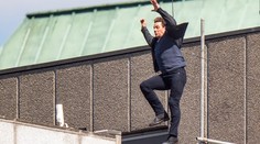 VIDEO: Kaskadérsky kúsok nedopadol dobre. Tom Cruise sa zranil počas natáčania