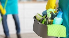 Sú čistiace prostriedky vo vašej domácnosti bezpečné? Môžu obsahovať škodlivé látky
