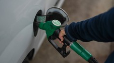 Prímerie s Iránom otriaslo svetovými trhmi, ceny ropy klesajú