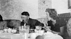 FSB zverejnila spis o posledných minútach života Adolfa Hitlera. Možno nezomrel vlastnou rukou, naznačujú Rusi