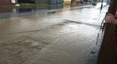 V pondelok zasiahne krajný východ Slovenska intenzívny dážď