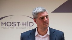 Most-Híd chce rokovať s SMK o spolupráci