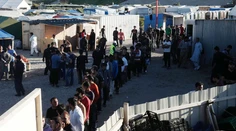 Hollande chce úplne zlikvidovať "džungle" v Calais