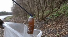 Fľaše s močom smrdia okolo ciest: Zrejme kamionistom chýbajú toalety