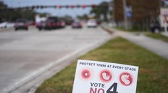 Viaceré americké štáty rozšírili práva na interrupciu. Opatrenie na Floride zlyhalo