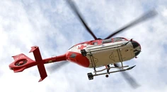 Dráma pri Sabinove. Paraglajdista (50) spadol do lesa, utrpel vážne zranenia